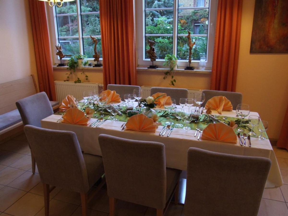 Parkstadthotel Bad Muskau Bagian luar foto