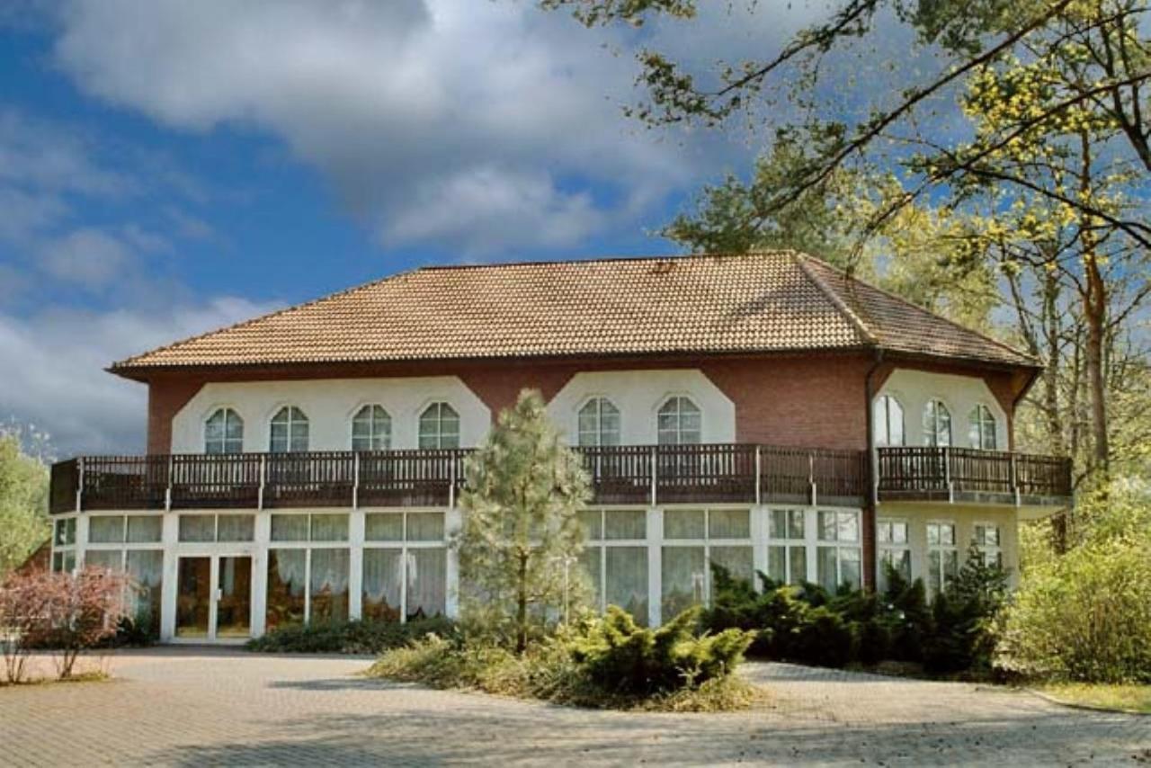 Parkstadthotel Bad Muskau Bagian luar foto