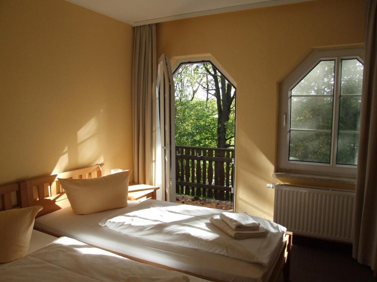 Parkstadthotel Bad Muskau Bagian luar foto